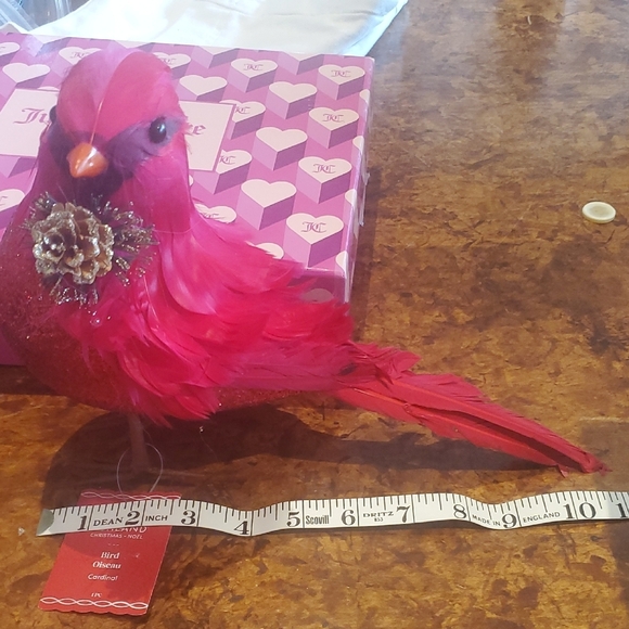 Ashland Red Bird Decor Accents with Metallic Neck Details - Picture 4 of 9